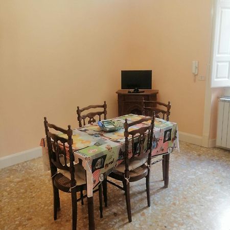 Casa Vacanze Miriam Randazzo Esterno foto